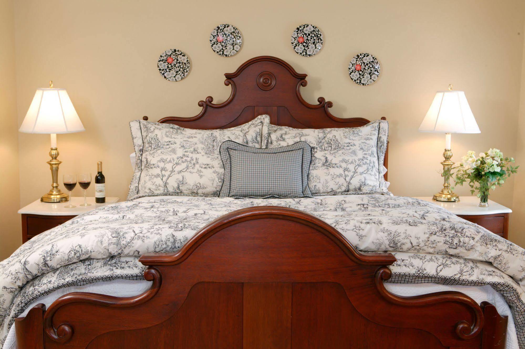 House Hotel 4*